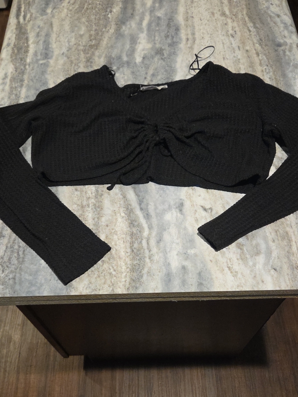 Elodie Black Long-Sleeve Ruched Crop Top